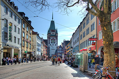 Einkaufsbummel in Freiburg im Breisgau